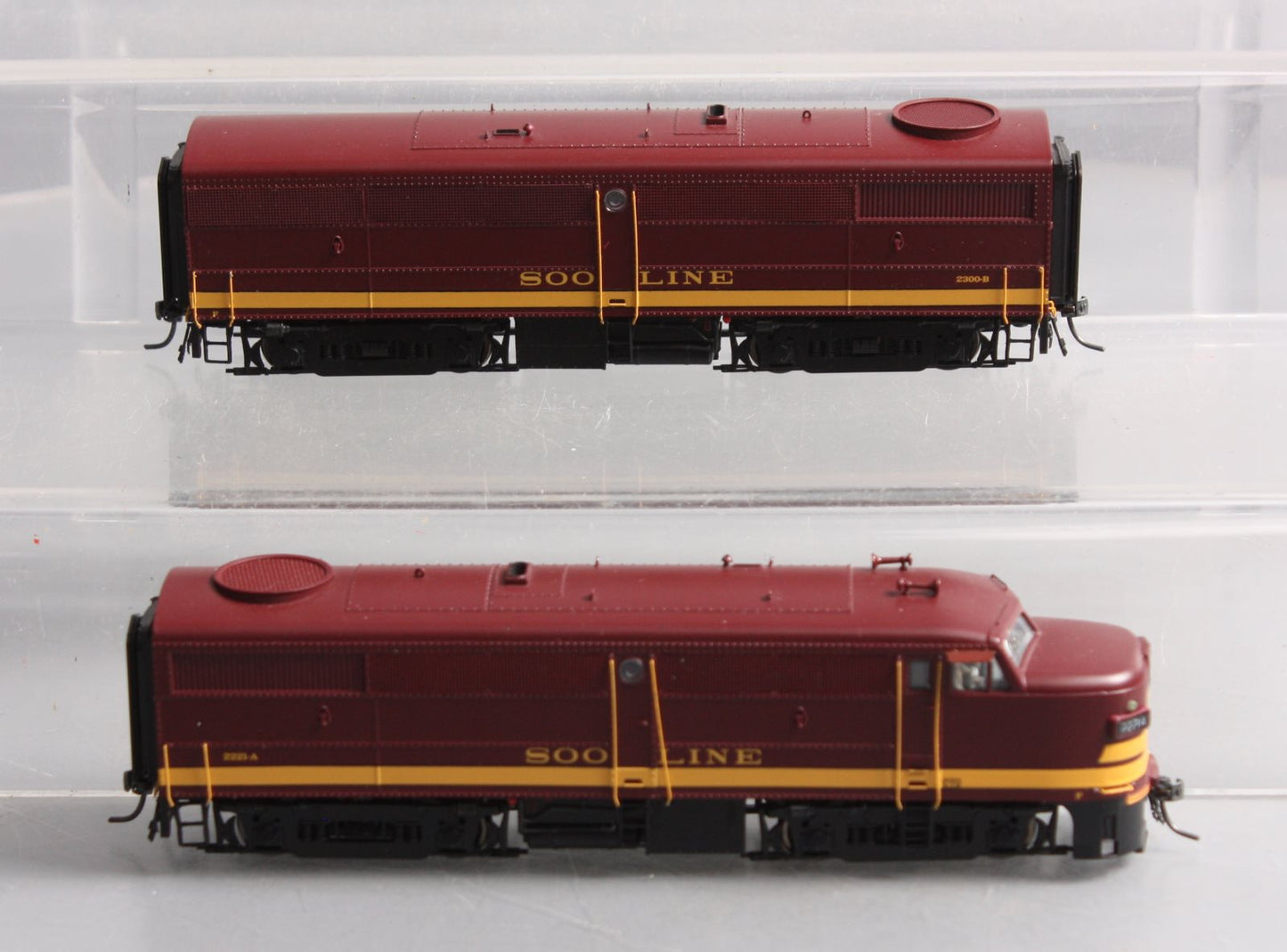 MTH 80-2200-0 HO SOO Line Alco FA-1 A/A Diesel Locomotive Set (Set of 2)