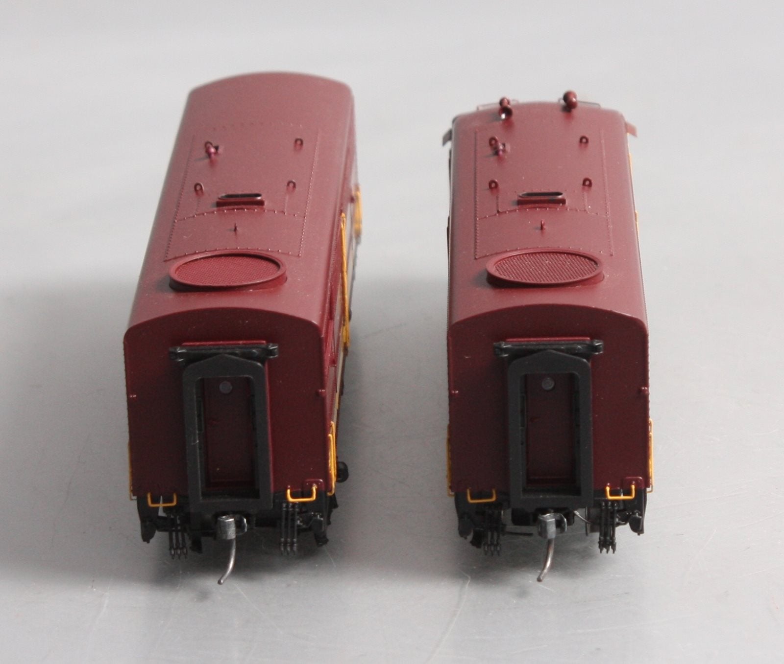 MTH 80-2200-0 HO SOO Line Alco FA-1 A/A Diesel Locomotive Set (Set of 2)
