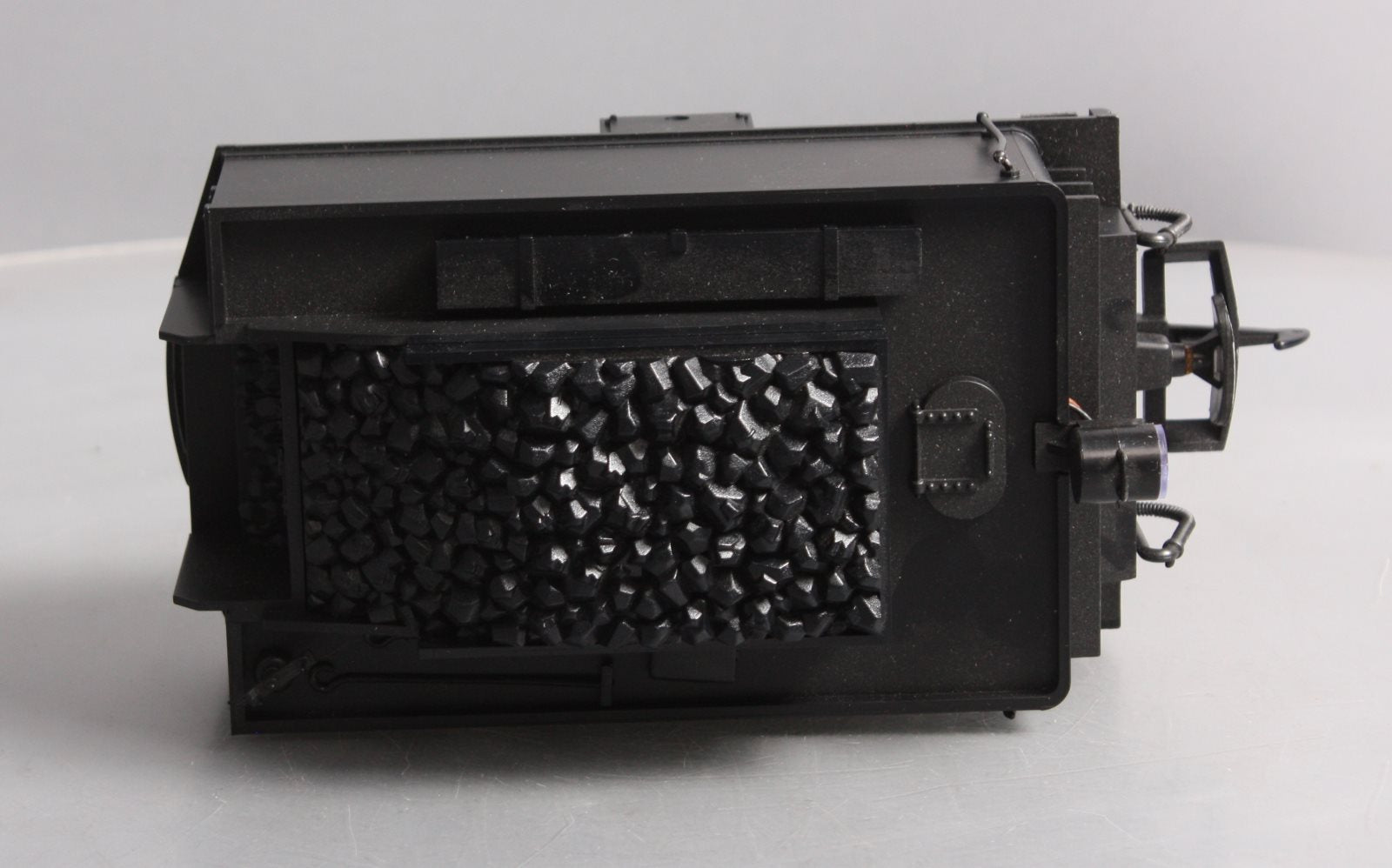 LGB 69576 G Scale Black Motorized Coal Tender – Trainz