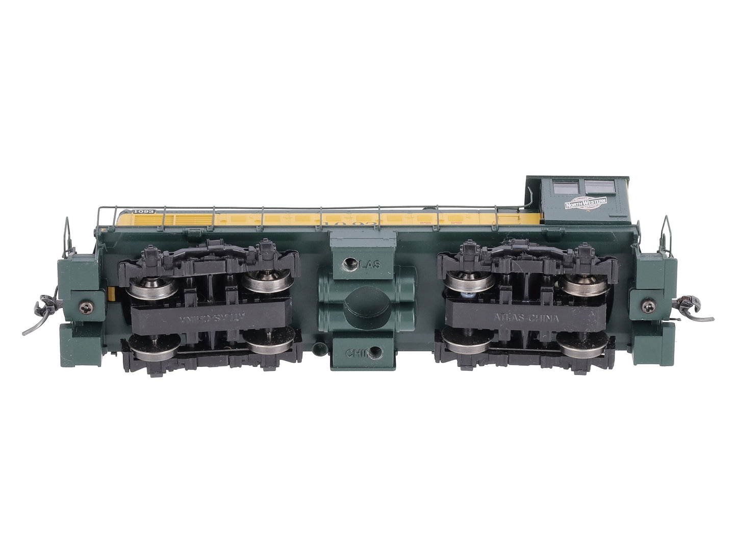 Atlas 10002437 HO Chicago & North Western S-2 Locomotive (Green/Yellow) #1093