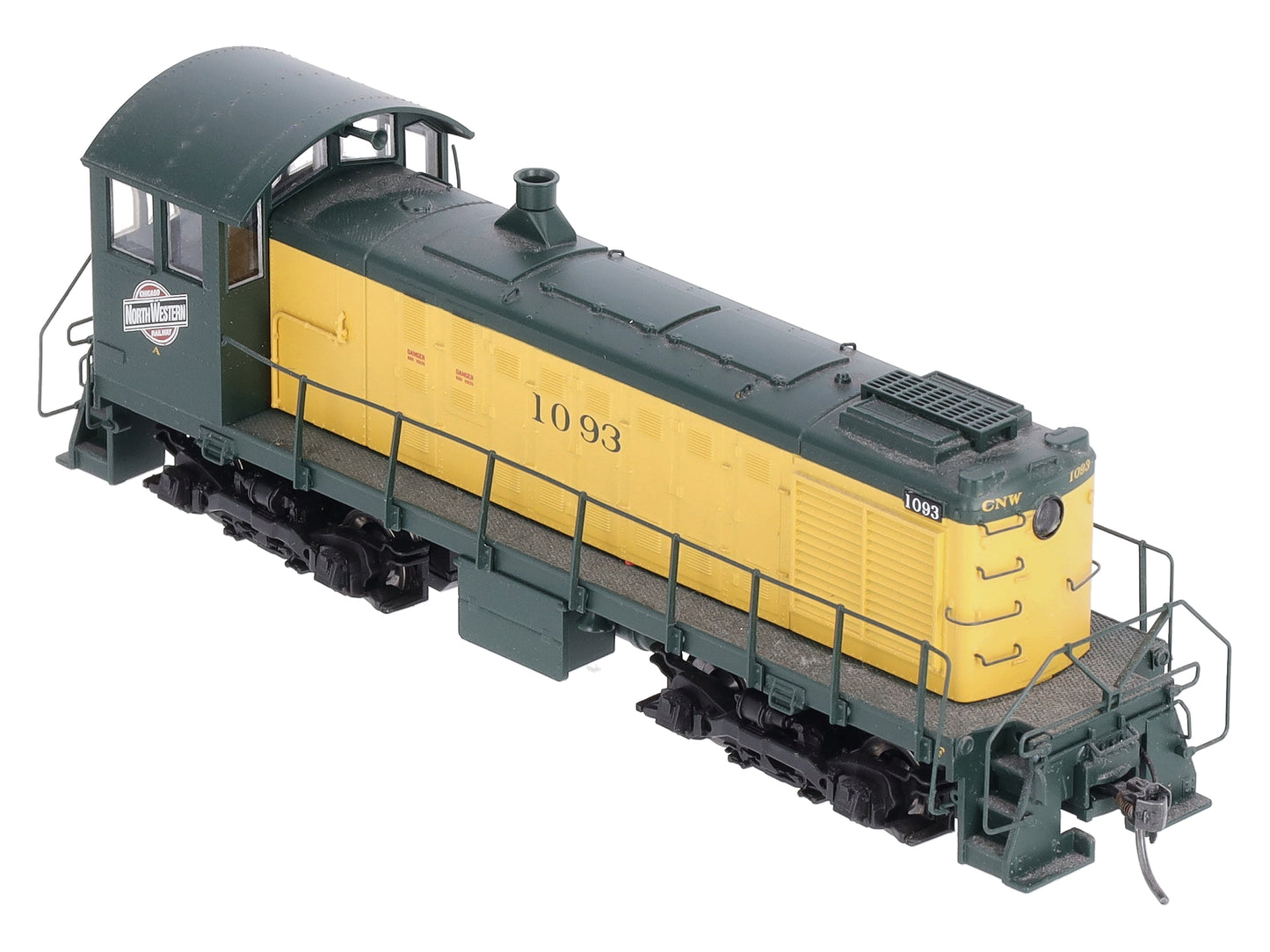 Atlas 10002437 HO Chicago & North Western S-2 Locomotive (Green/Yellow) #1093