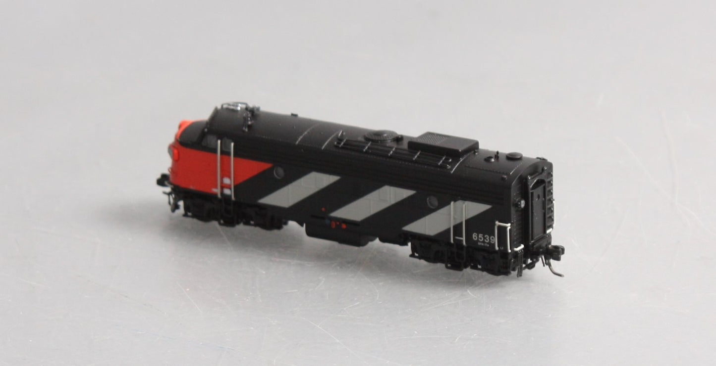 Rapido Trains 530508 N Canadian National FP9A Locomotive #6539 w/sd
