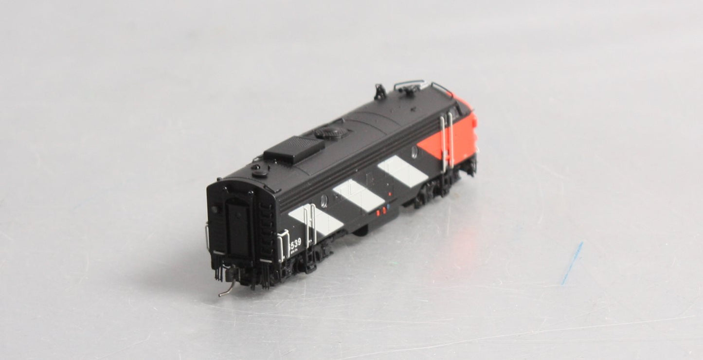 Rapido Trains 530508 N Canadian National FP9A Locomotive #6539 w/sd