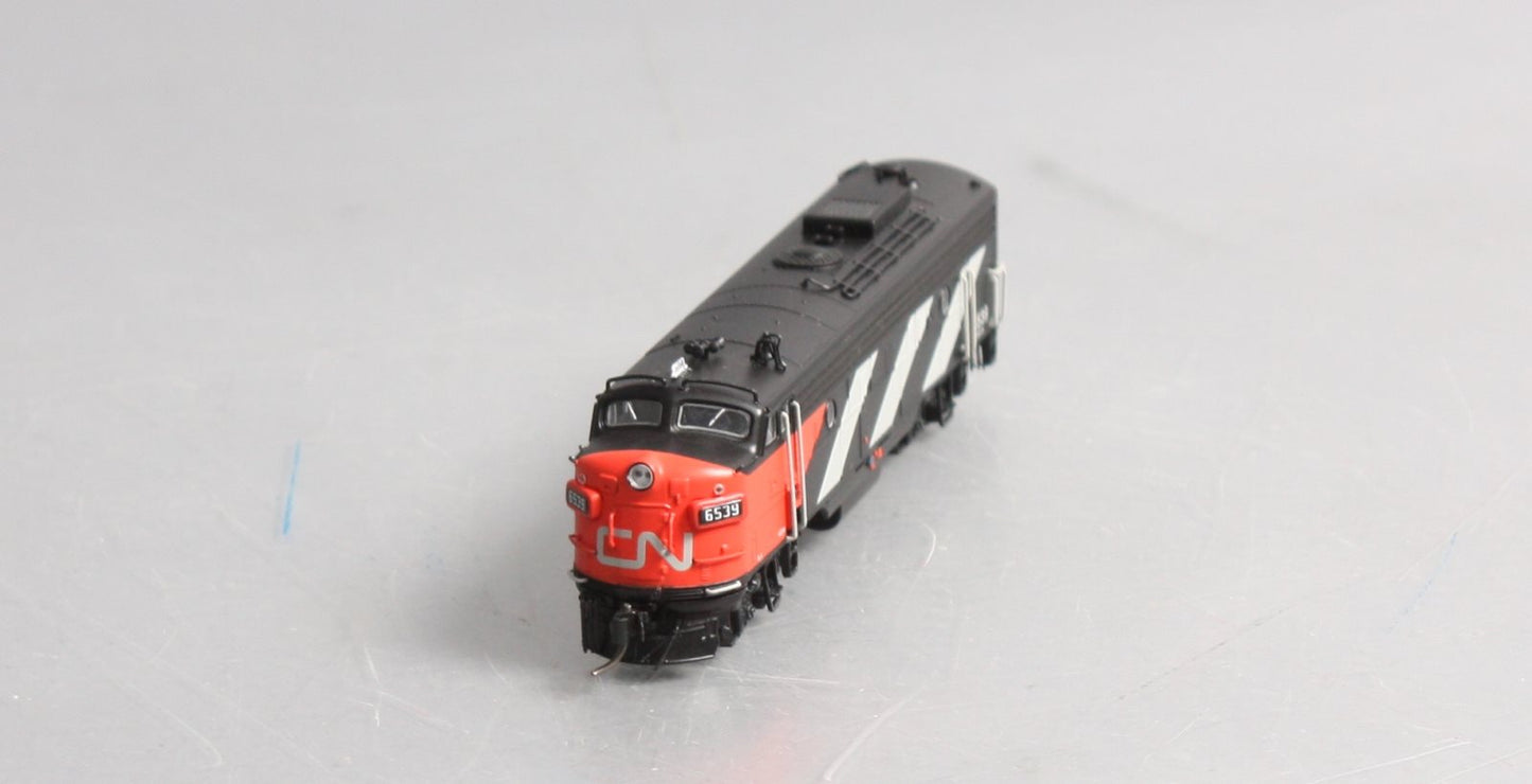 Rapido Trains 530508 N Canadian National FP9A Locomotive #6539 w/sd