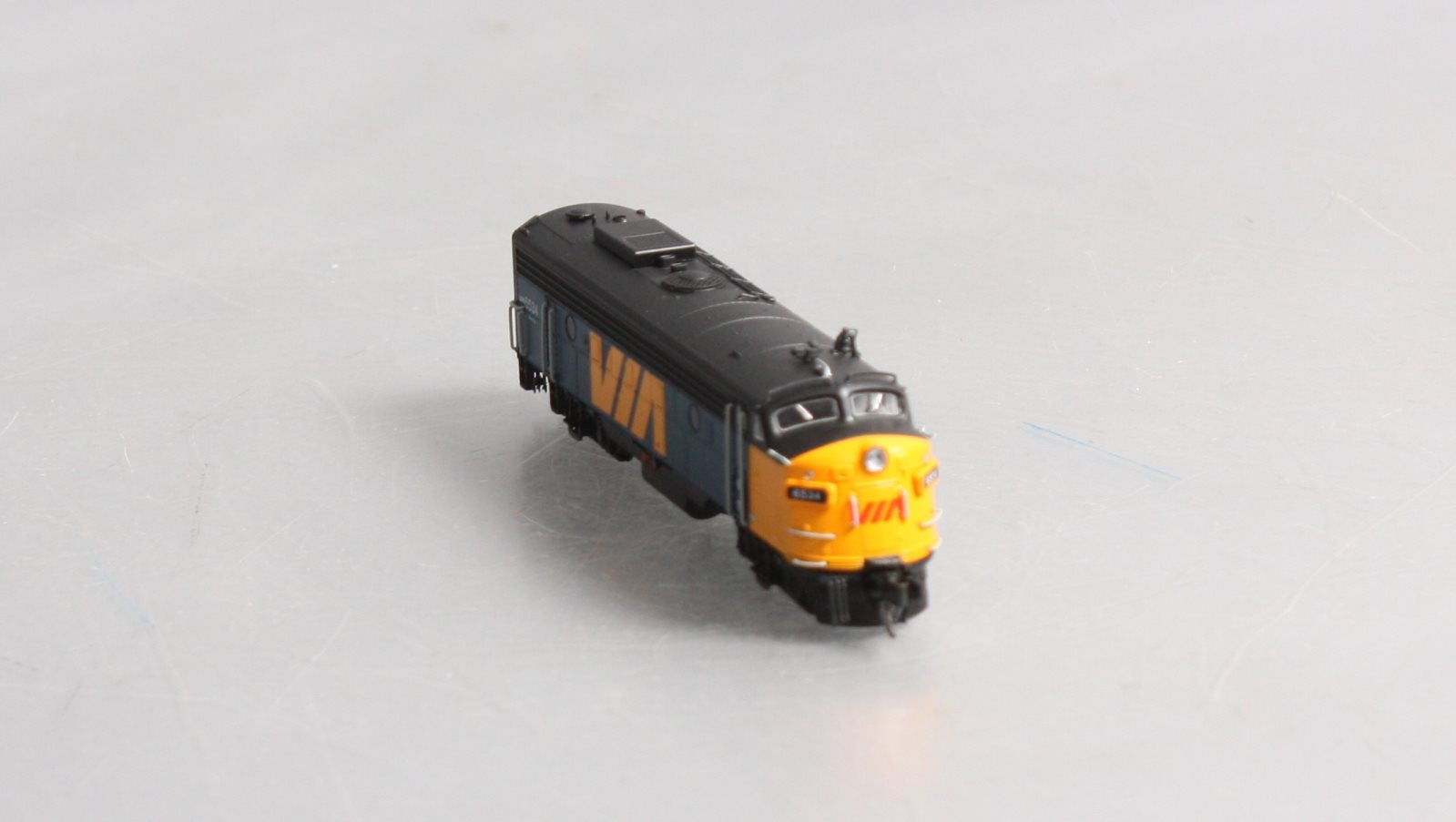Rapido Trains 530513 N VIA Rail Canada FP9A Locomotive #6534 w/DCC & Sound