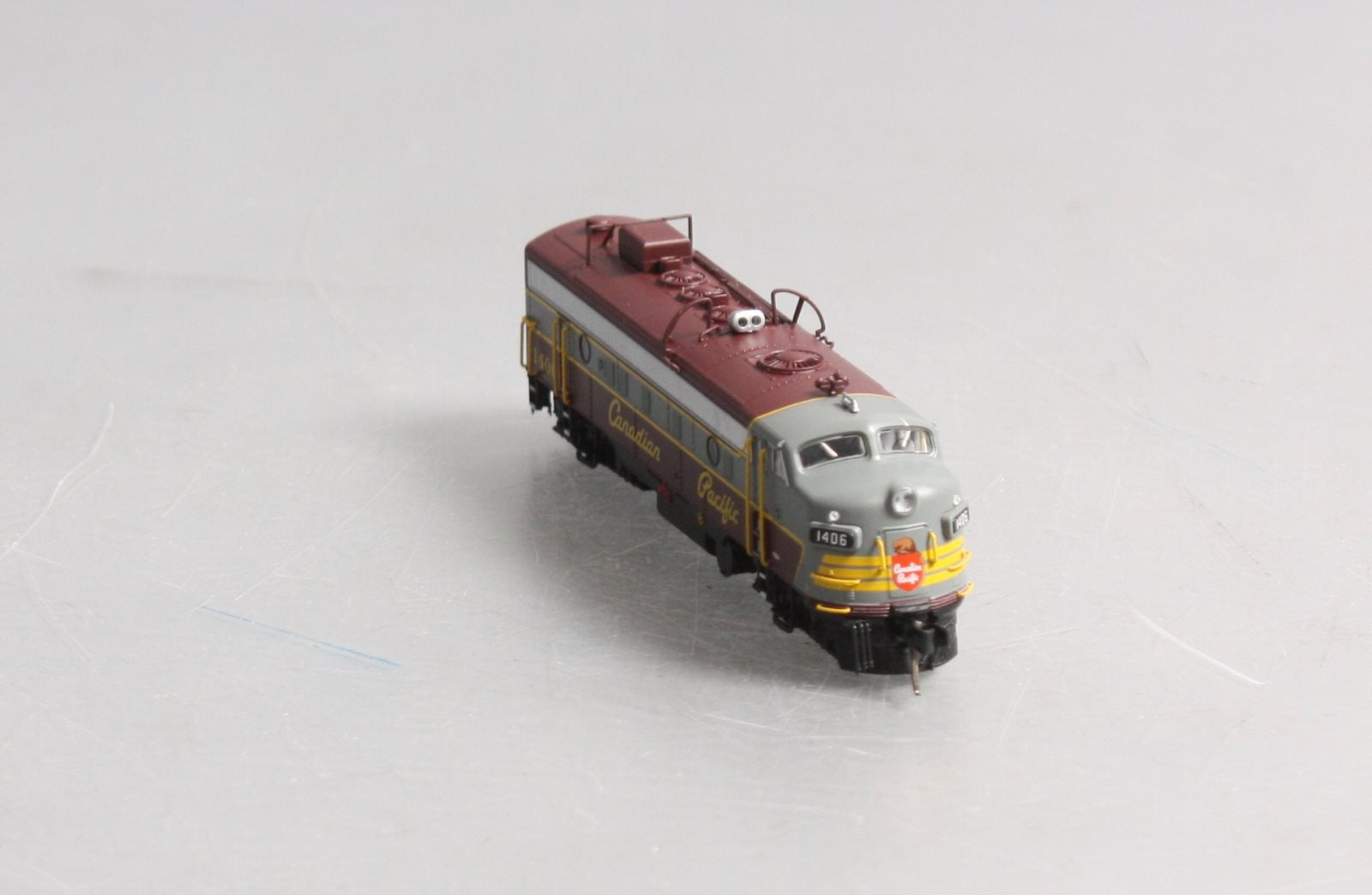 Rapido Trains 530525 N Canadian Pacific FP9A Locomotive #1406 w/sd