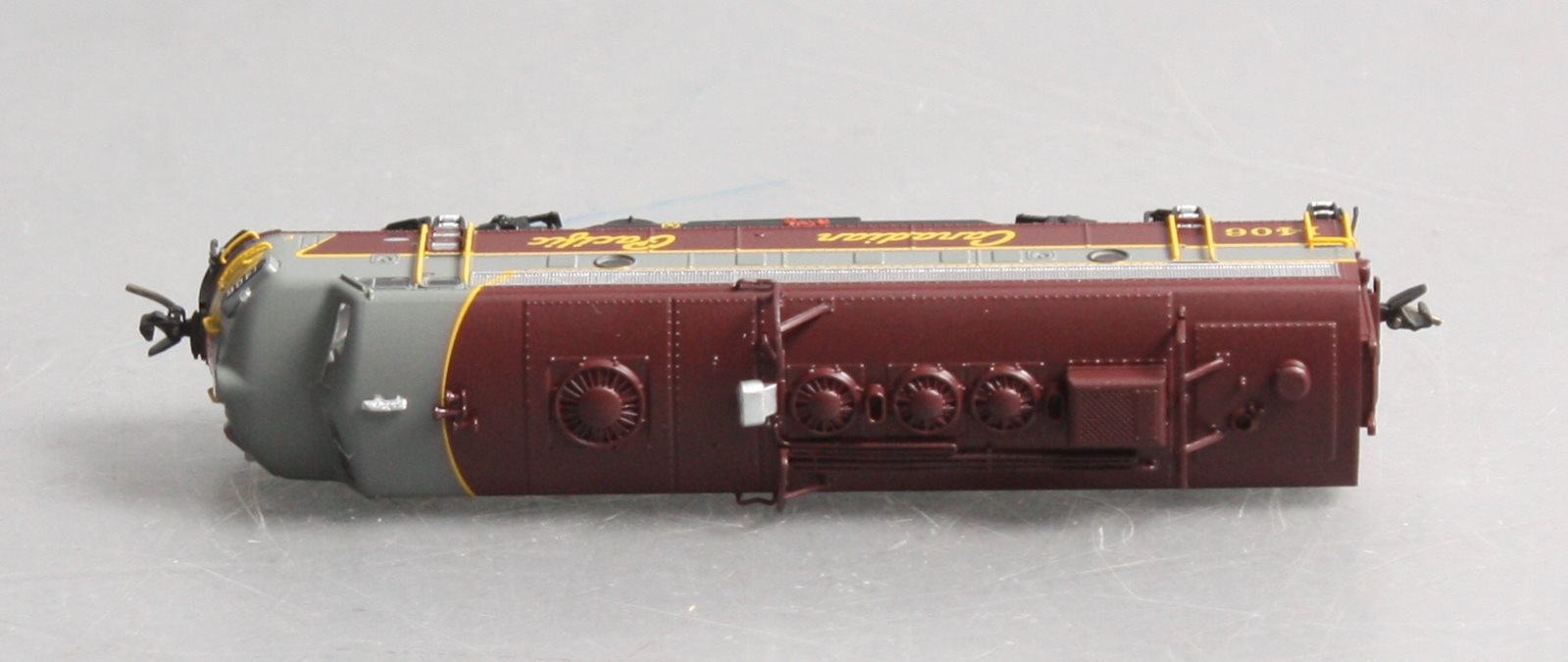 Rapido Trains 530525 N Canadian Pacific FP9A Locomotive #1406 w/sd