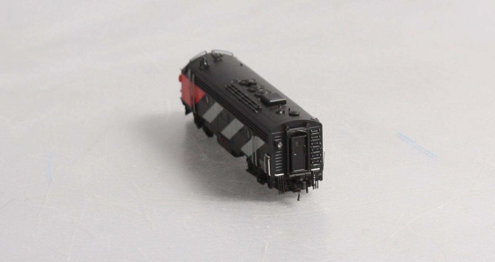 Rapido Trains 530006 N Canadian National CN FP9A Diesel Locomotive #6528