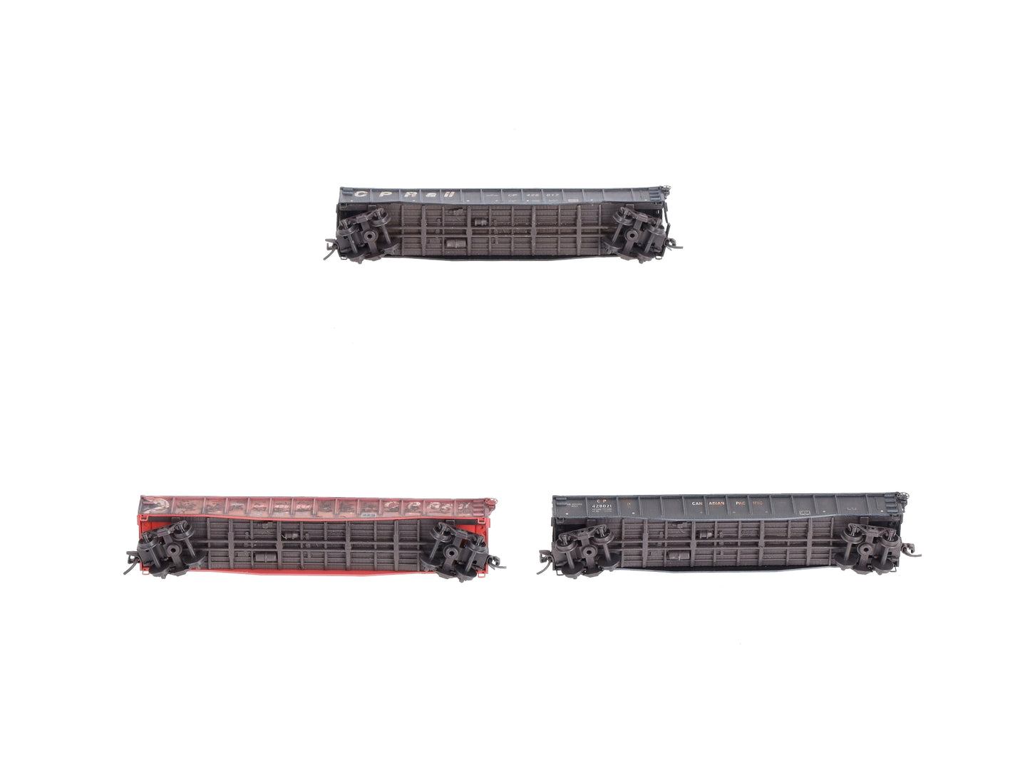 Micro-Trains 99302090 N Canadian Pacific Weathered Tie Loader (Set of 3)