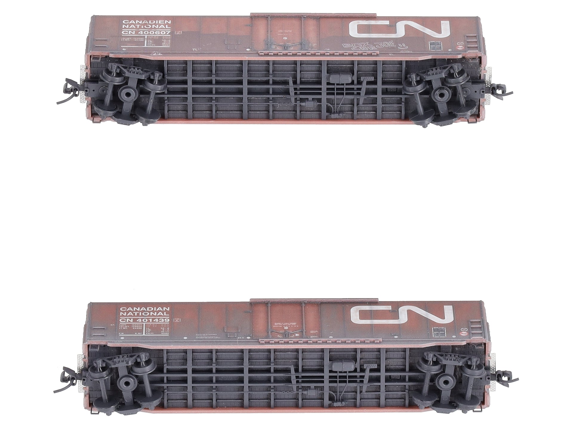 Micro-Trains 98305017 N Canadian National Weathered 50' Boxcar (Set of 2)