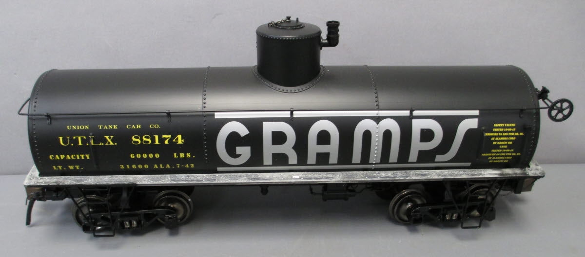 Spectrum 88493 1:20.3 Scale Gramps Frameless Tank Car #88174