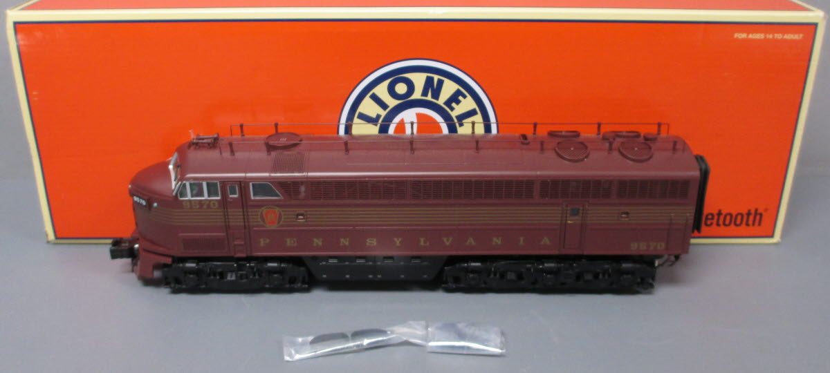 Lionel 2233311 O Pennsylvania Legacy C-Liner Diesel Locomotive #9570
