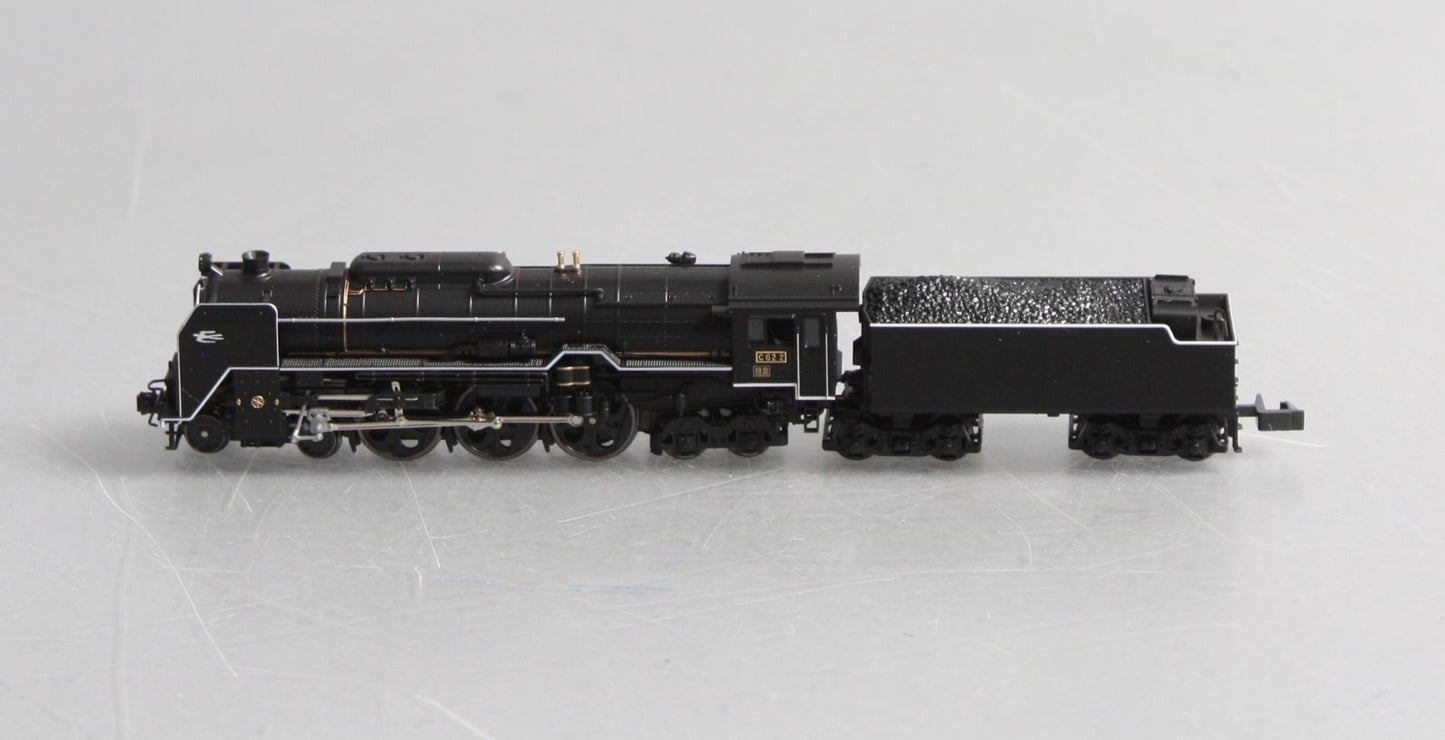 Kato 2017-8 N Tokaido Line Steam Locomotive & Tender # C622