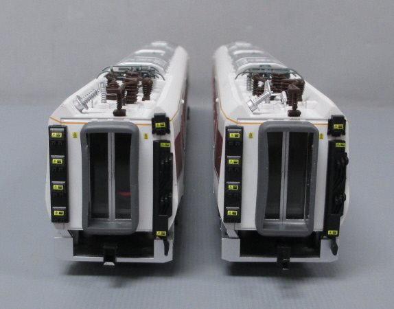 Hornby R3827 OO LNER Hitachi 800/1 Azuma Passenger Car Set #800 104 (Set of 5)