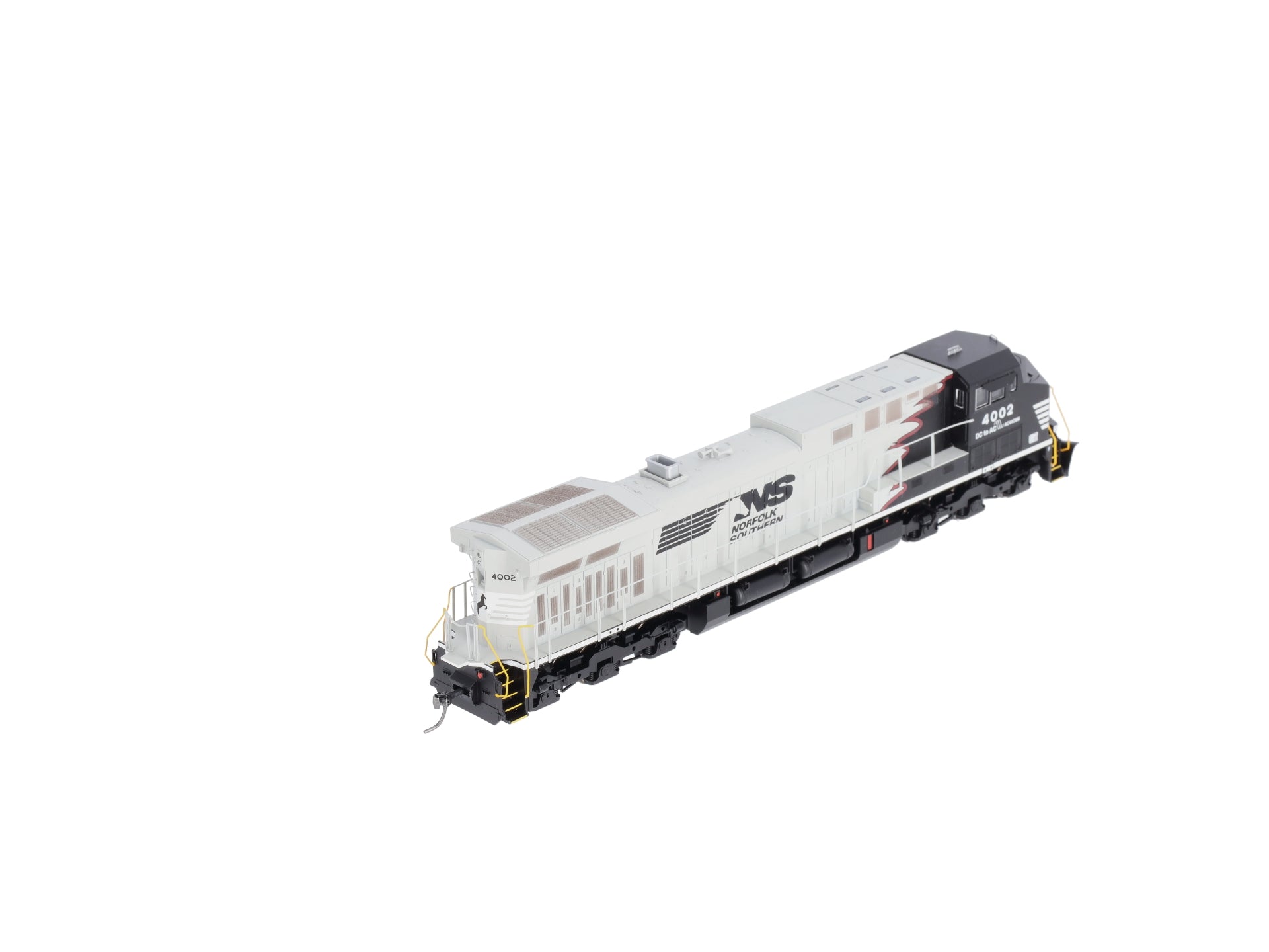 Roundhouse 97256 HO Norfolk Southern AC44C6M Diesel Locomotive  #4002