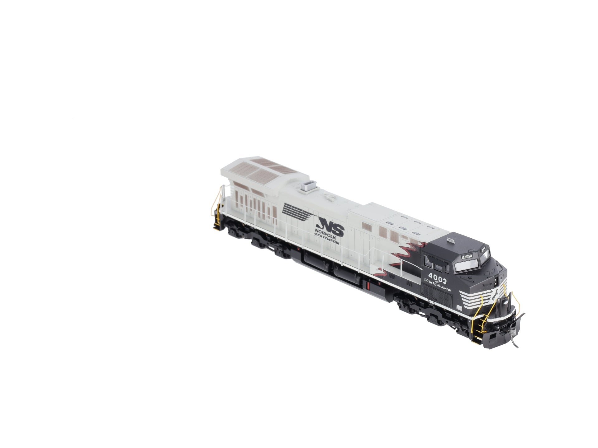 Roundhouse 97256 HO Norfolk Southern AC44C6M Diesel Locomotive  #4002