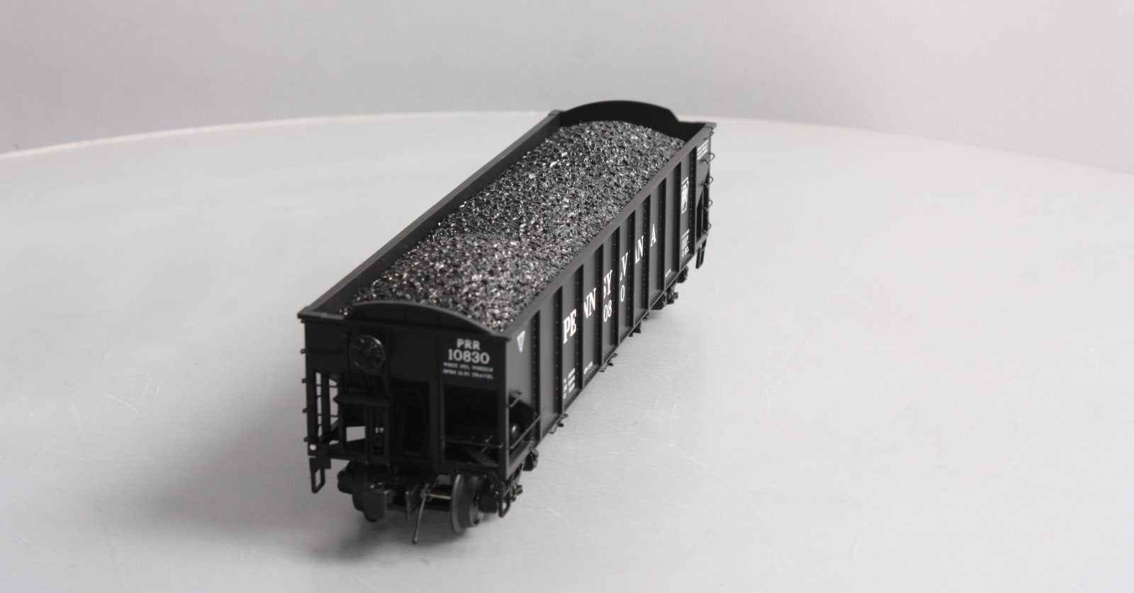 MTH 20-97843 O Pennsylvania 70-ton 3-Bay Hopper Car #10830