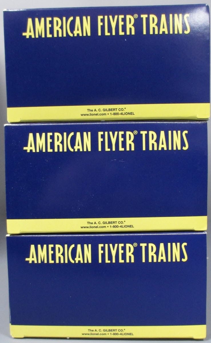 American Flyer 6-49960 S Gauge Route of the Reindeer Steamliner Car (Set of 3)