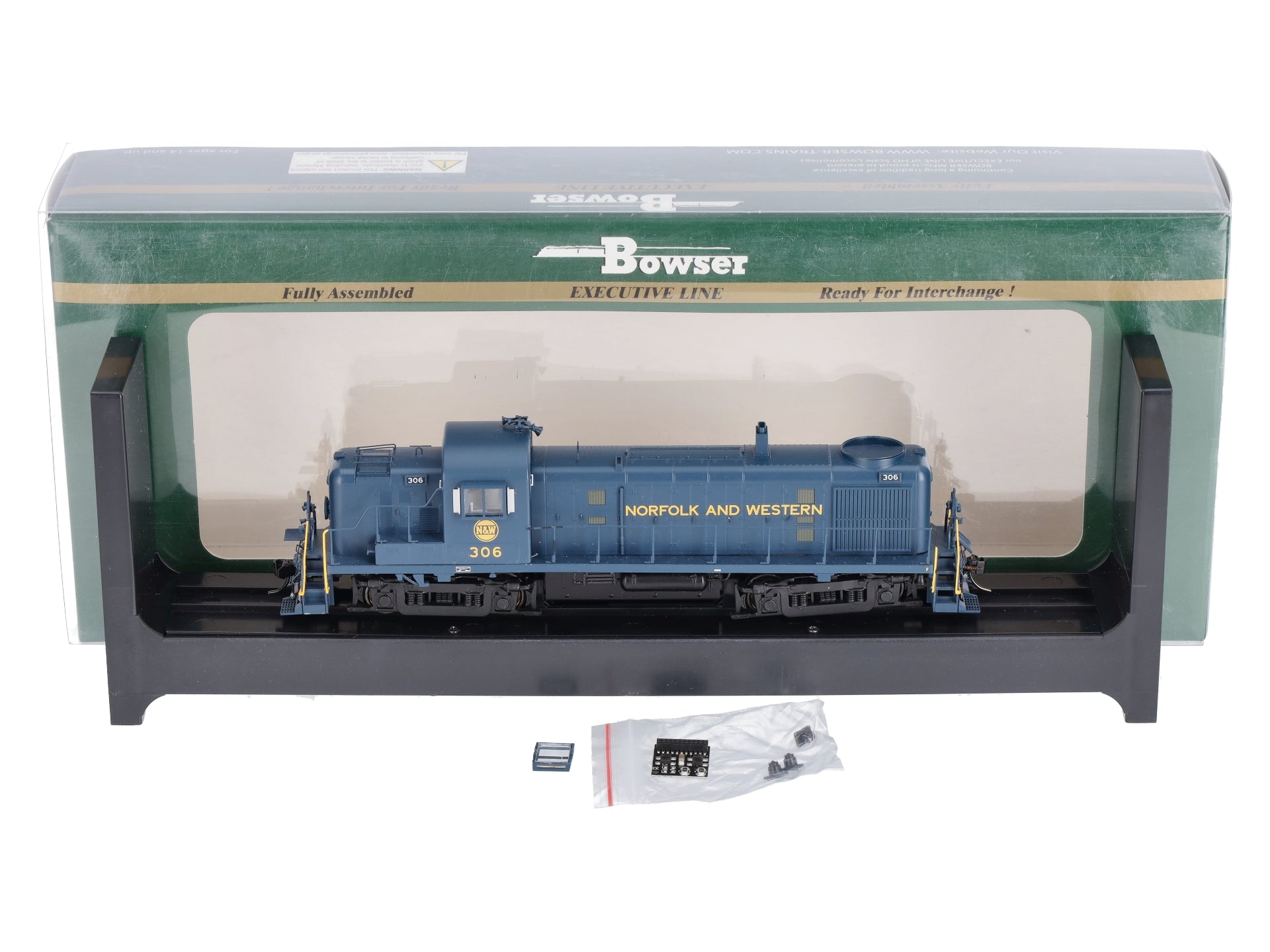 Bowser 24680 HO Norfolk & Western RS-3 Diesel Locomotive #306
