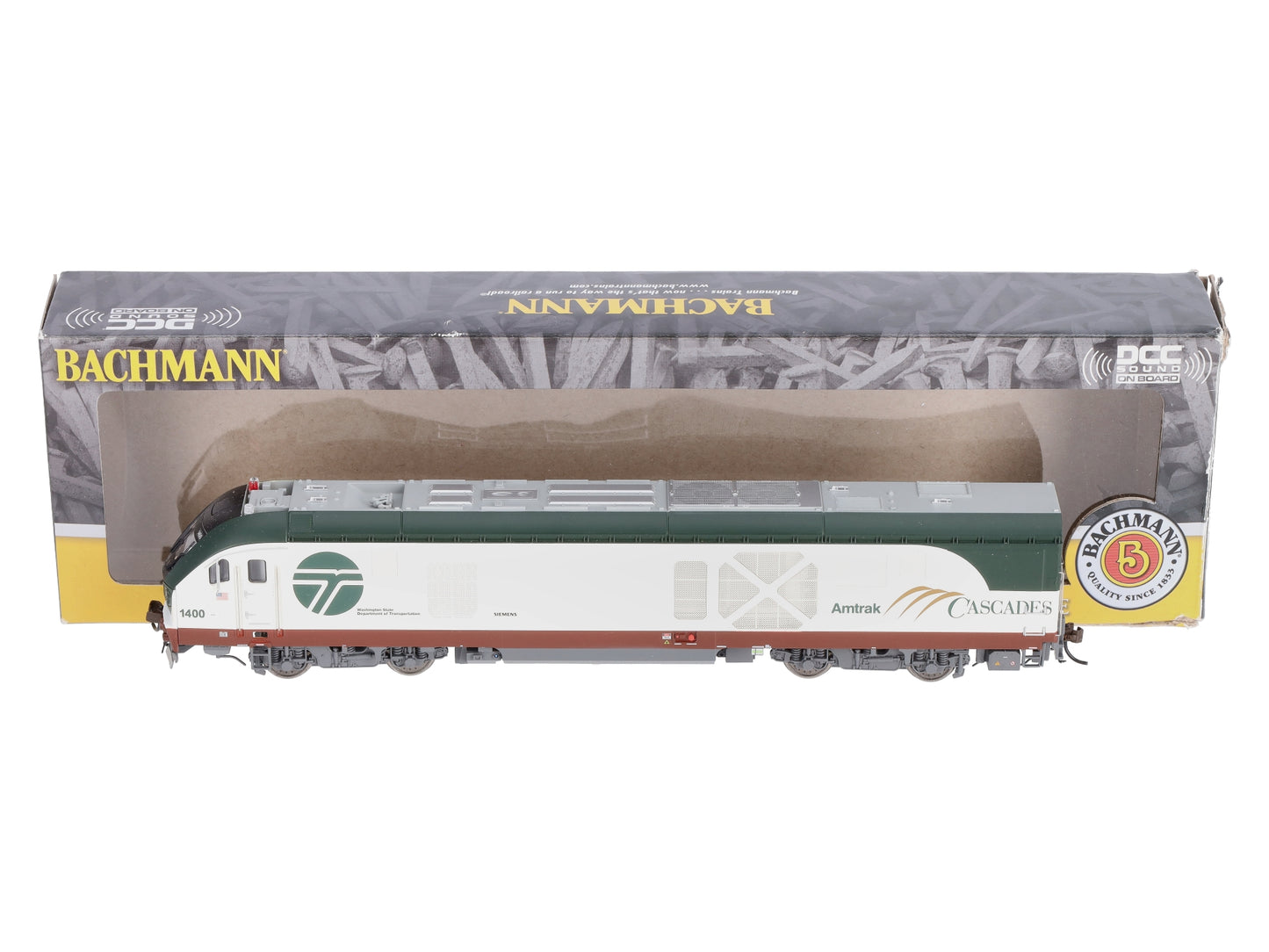 Bachmann 67904 HO Amtrak Cascades Charger SC-44 Diesel Loco with Sound #1400