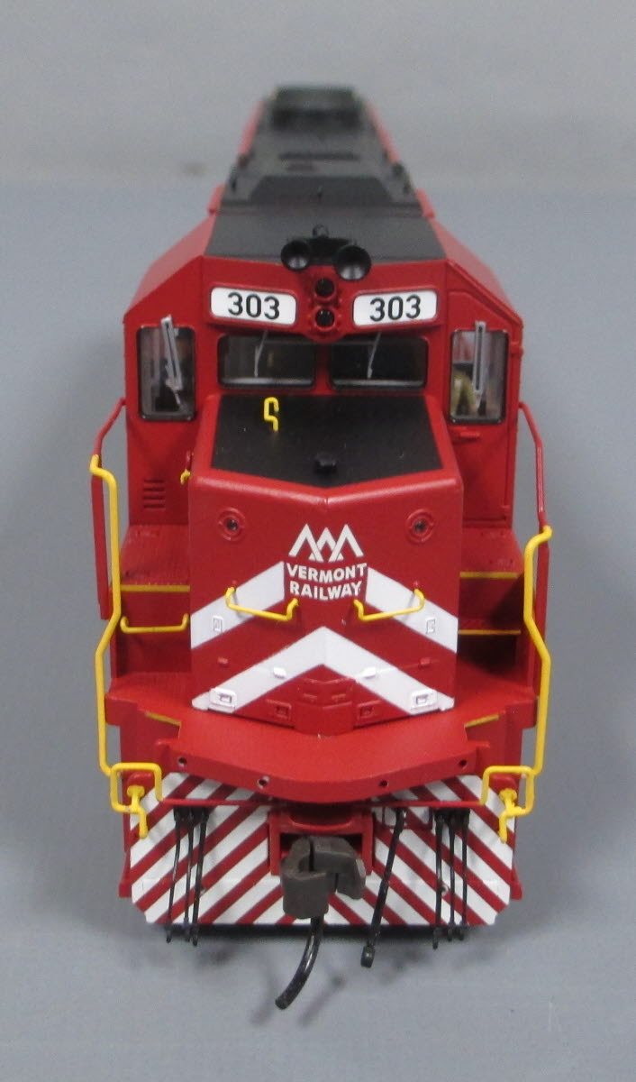 Atlas 10000972 HO Scale Vermont Railway GP40-2 Ph2 Diesel Engine #303