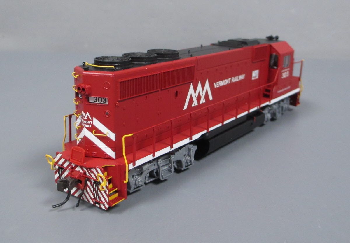 Atlas 10000972 HO Scale Vermont Railway GP40-2 Ph2 Diesel Engine #303