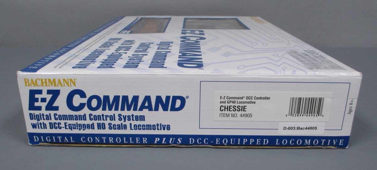 Bachmann 44905 HO Scale Chessie System GP40 Diesel Loco Starter System with DCC