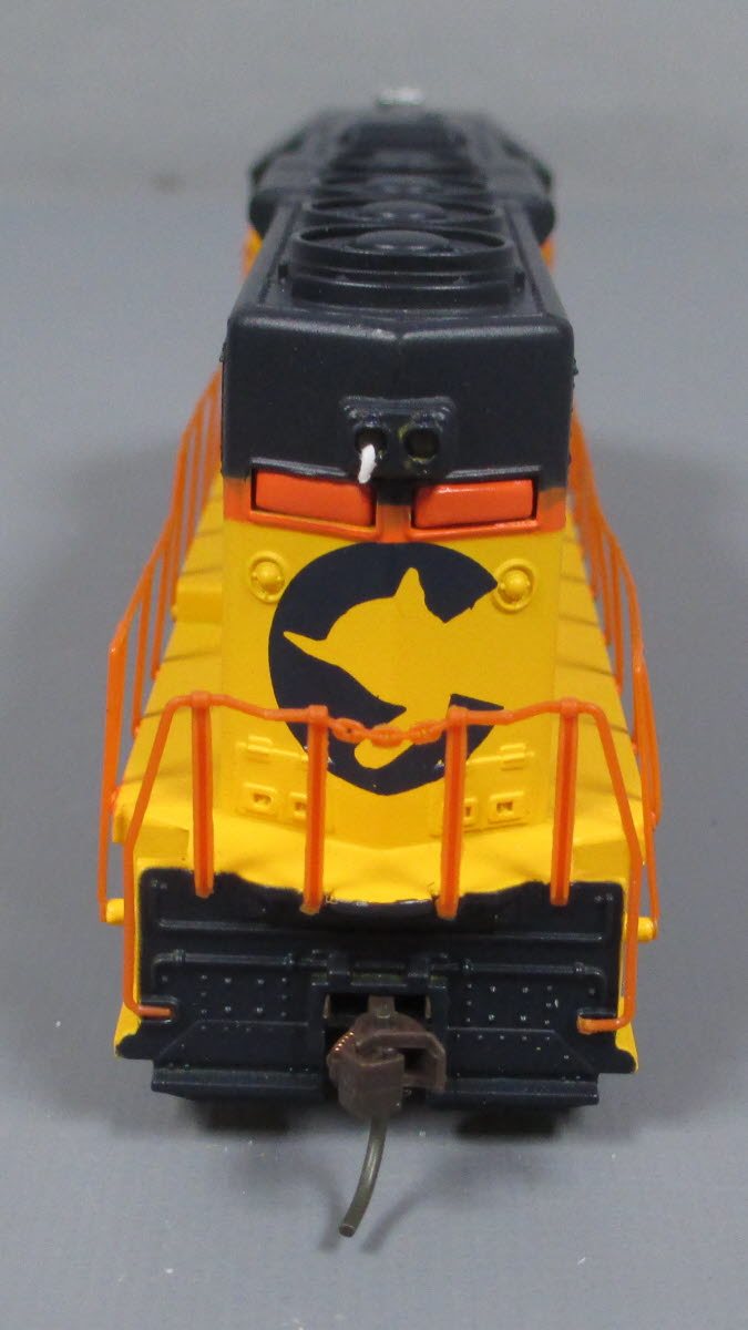 Bachmann 44905 HO Scale Chessie System GP40 Diesel Loco Starter System with DCC