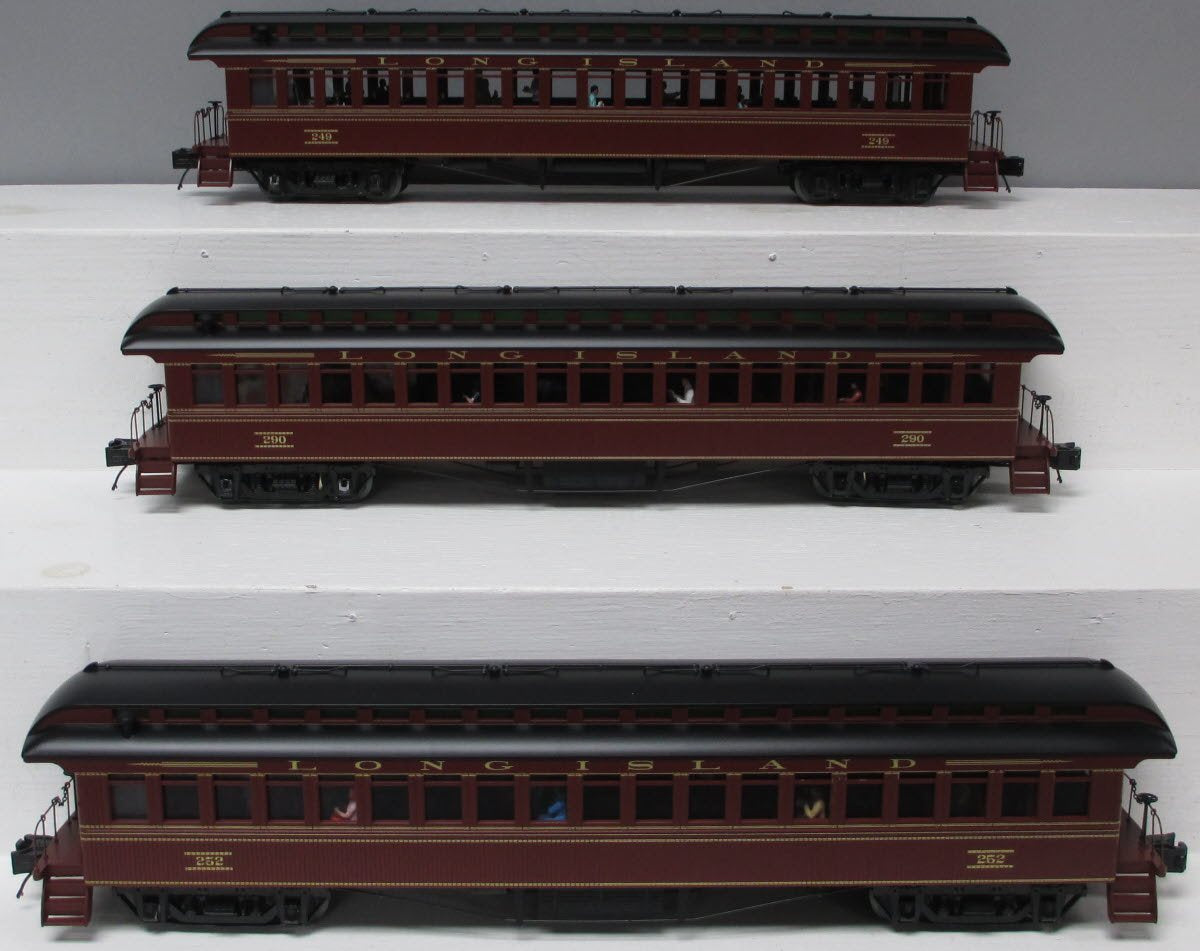 MTH 20-62056 O Long Island 64' Woodsided Passenger Coach Set (Set of 3)