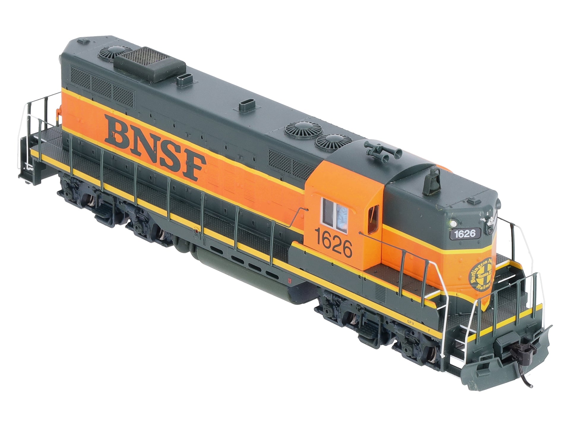 Walthers 910-20463 HO BNSF EMD GP9 Phase II Diesel Locomotive Sound/DCC #1626
