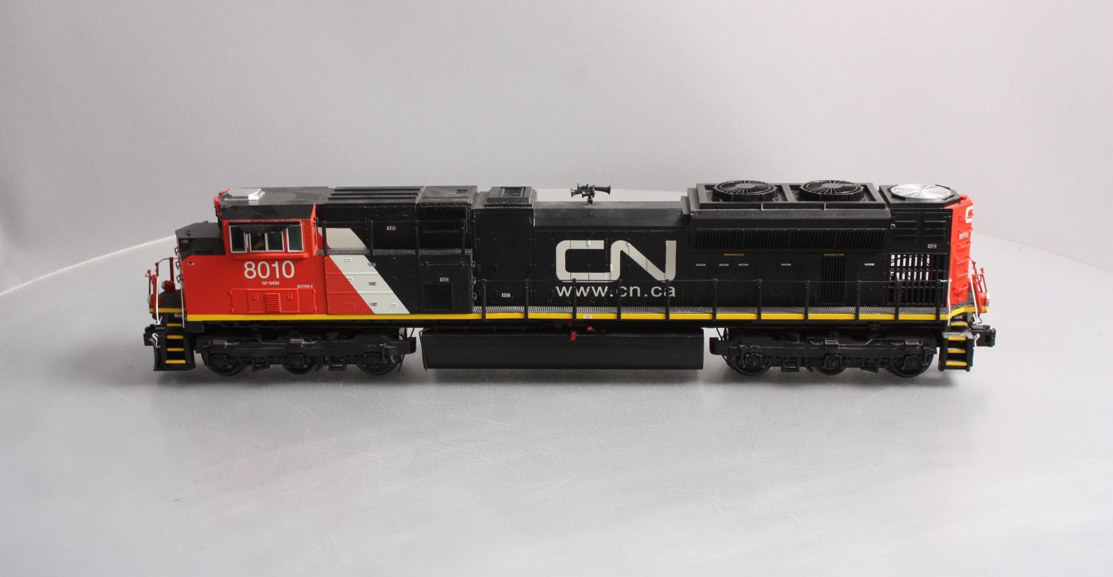 MTH 20-20522-1 Canadian National SD70ACe Diesel Engine w/PS3 #8010