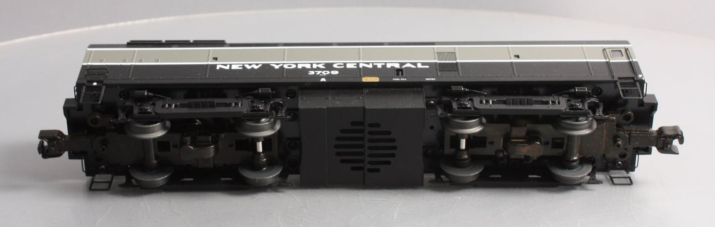 Lionel 6-38572 NYC Non-Powered Scale RF-16 Sharknose Diesel B-Unit #3709