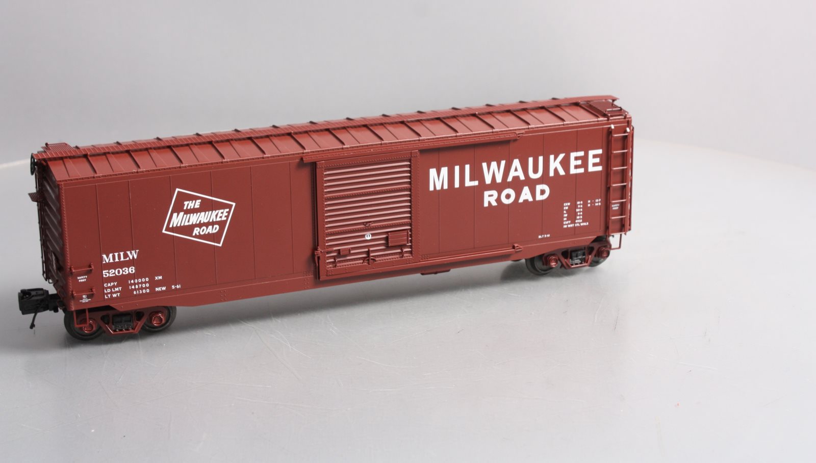 MTH 20-93560 O Gauge Milwaukee Rd. 50' Ps-1 Boxcar #52036 w/Youngstown Door