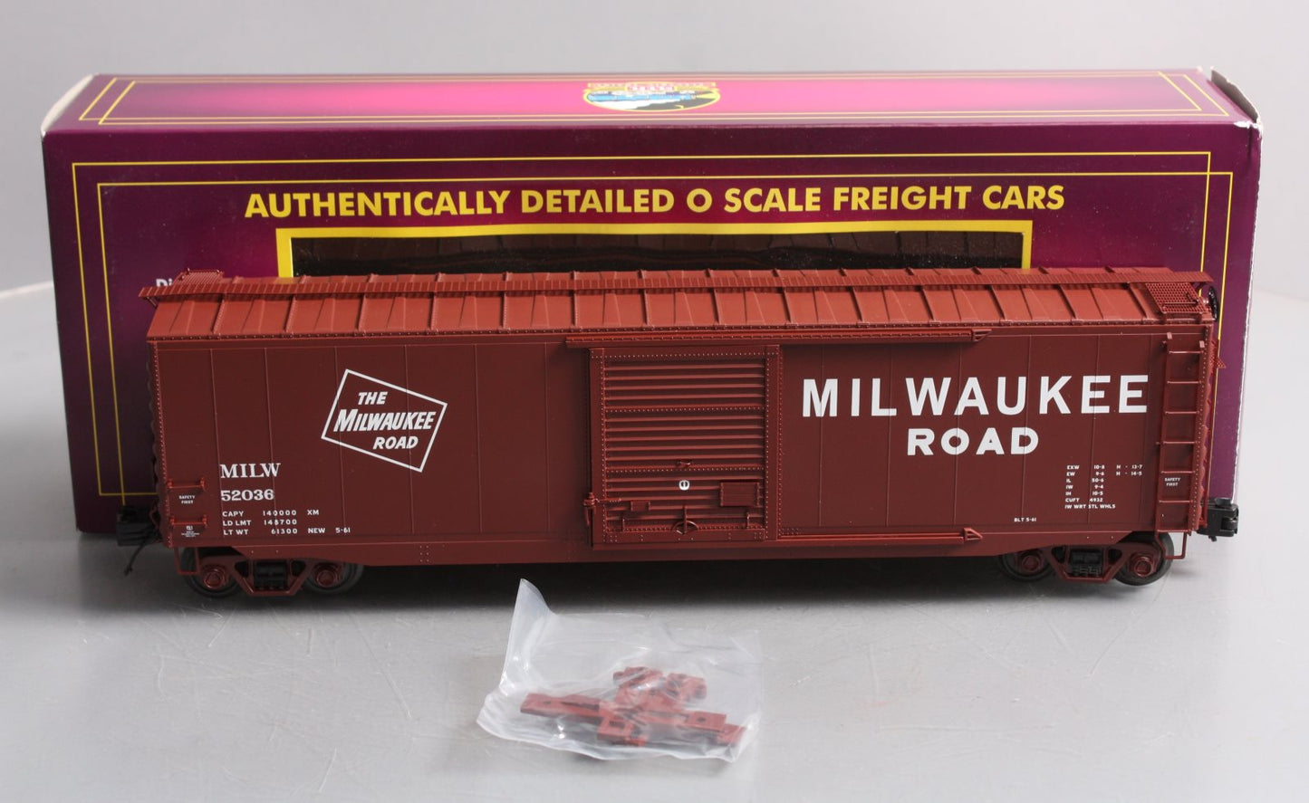 MTH 20-93560 O Gauge Milwaukee Rd. 50' Ps-1 Boxcar #52036 w/Youngstown Door