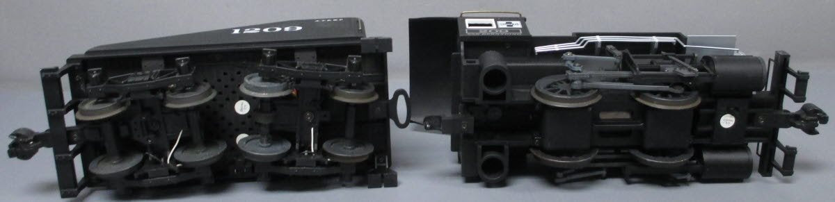 Aristo-Craft 21309 AT&SF 0-4-0 Switcher & Tender with Smoke & Sound