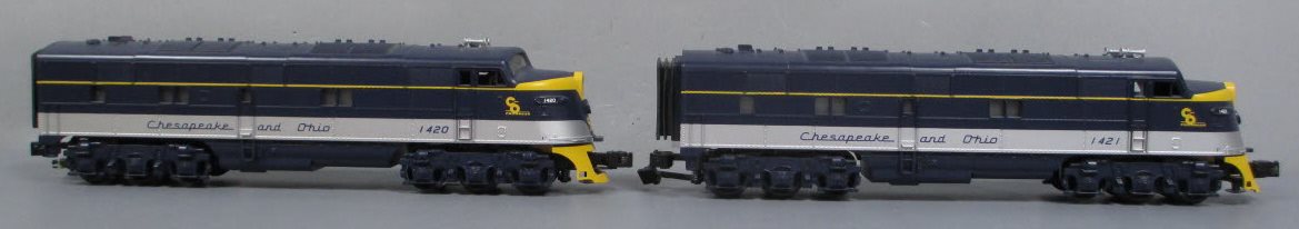 MTH 30-2285-0 C&O EMD E-3 AA Diesel Engine Set w/Loco-Sound #1420/1421