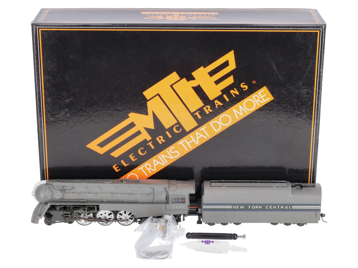 MTH 80-3246-1 HO Scale New York Central 4-6-4 Dreyfuss Steam Locomotive w/ PS3