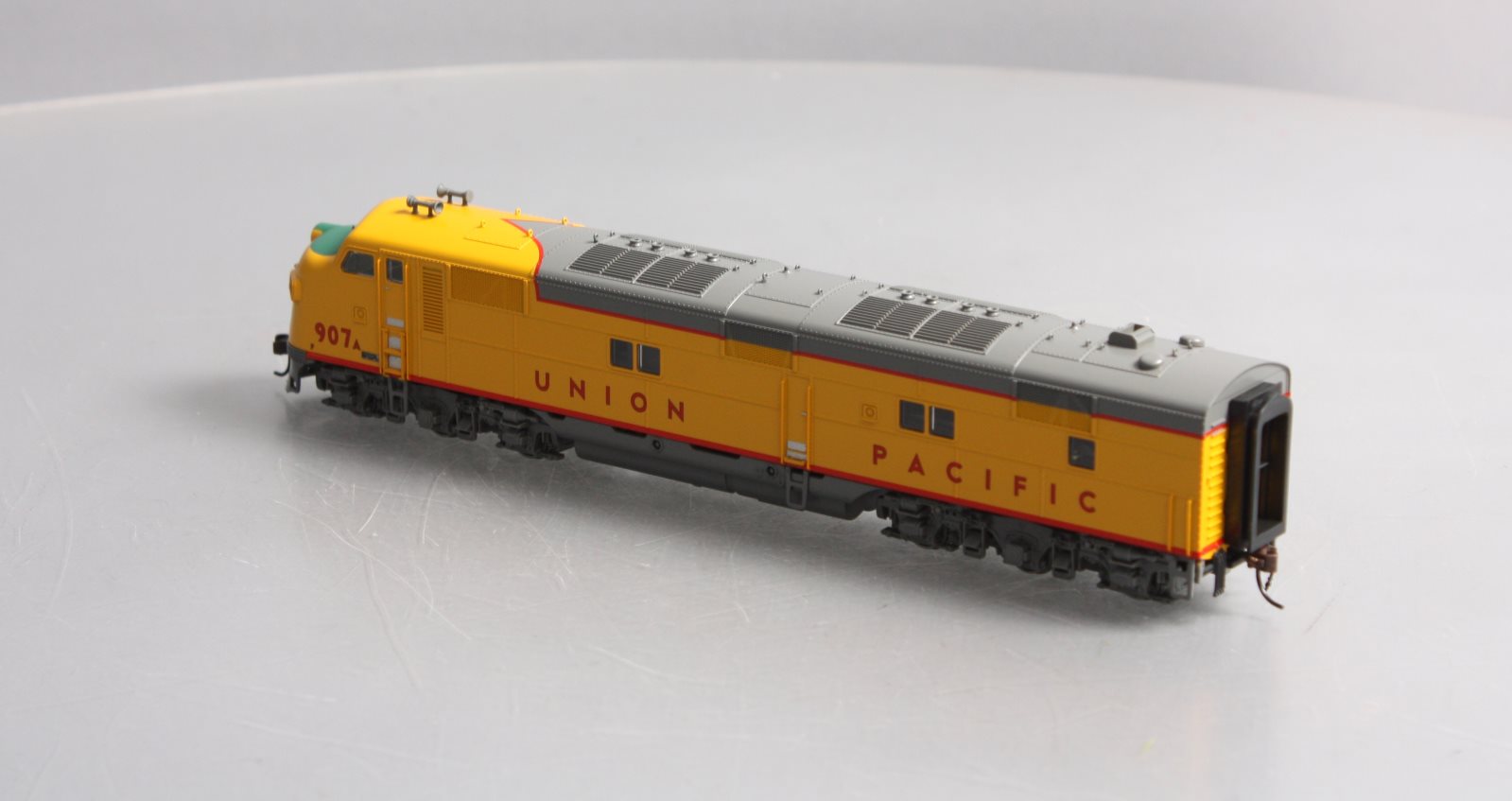 Broadway Limited 601 HO Union Pacific Diesel EMD E7A Powered #907A