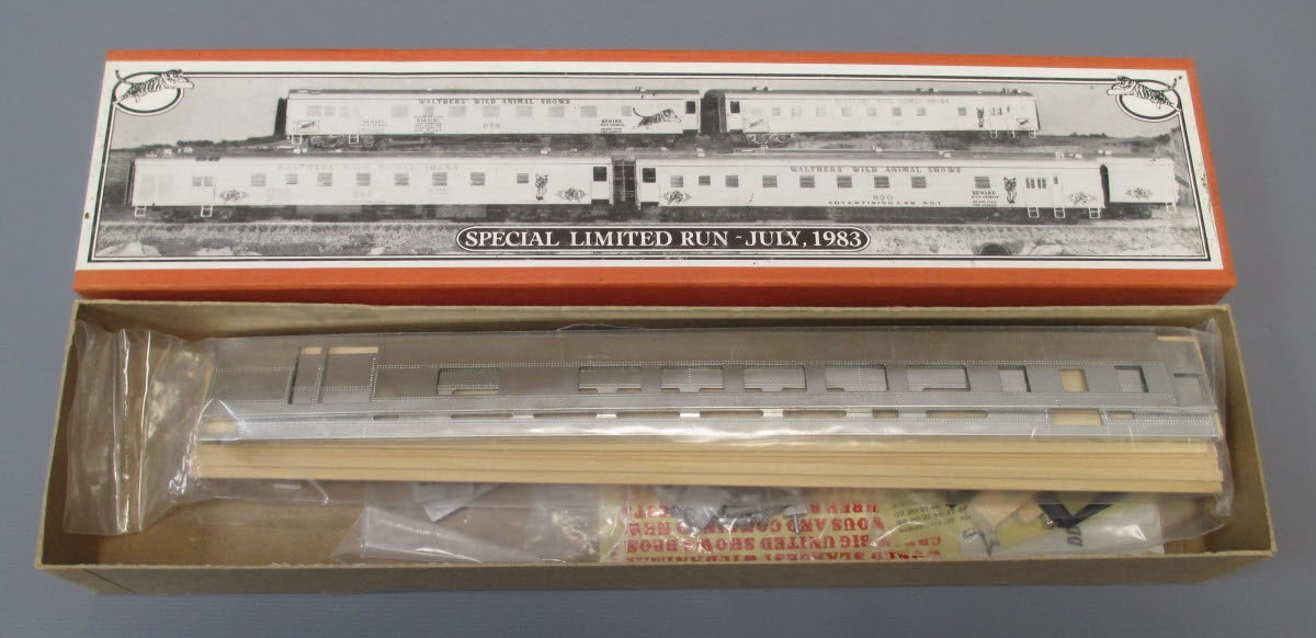 Walthers 933-7902 HO Circus Advertising Passenger Car Special Limited Run Kit