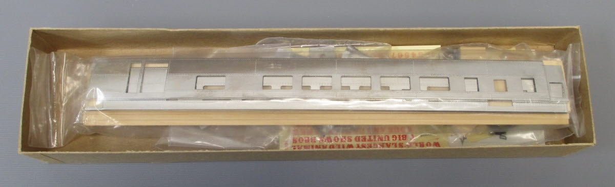 Walthers 933-7902 HO Circus Advertising Passenger Car Special Limited Run Kit