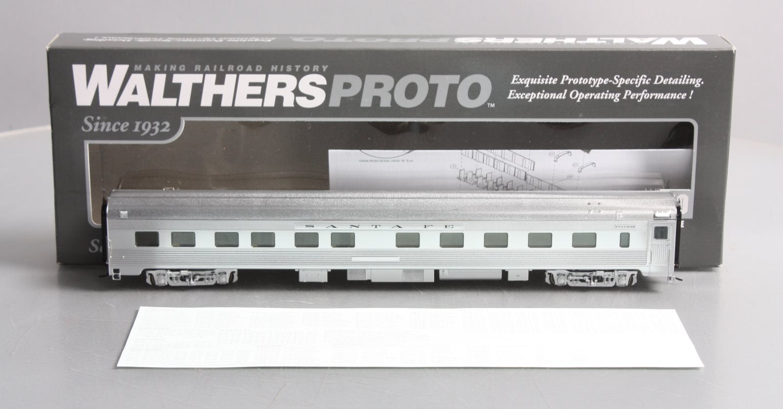 Walthers 920-9002 HO Santa Fe Super Chief 85' Budd Pine Series 10-6 Sleeper Car