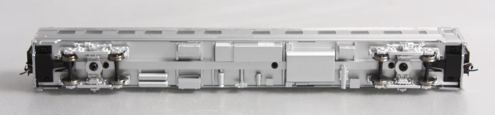 Walthers 920-9002 HO Santa Fe Super Chief 85' Budd Pine Series 10-6 Sleeper Car