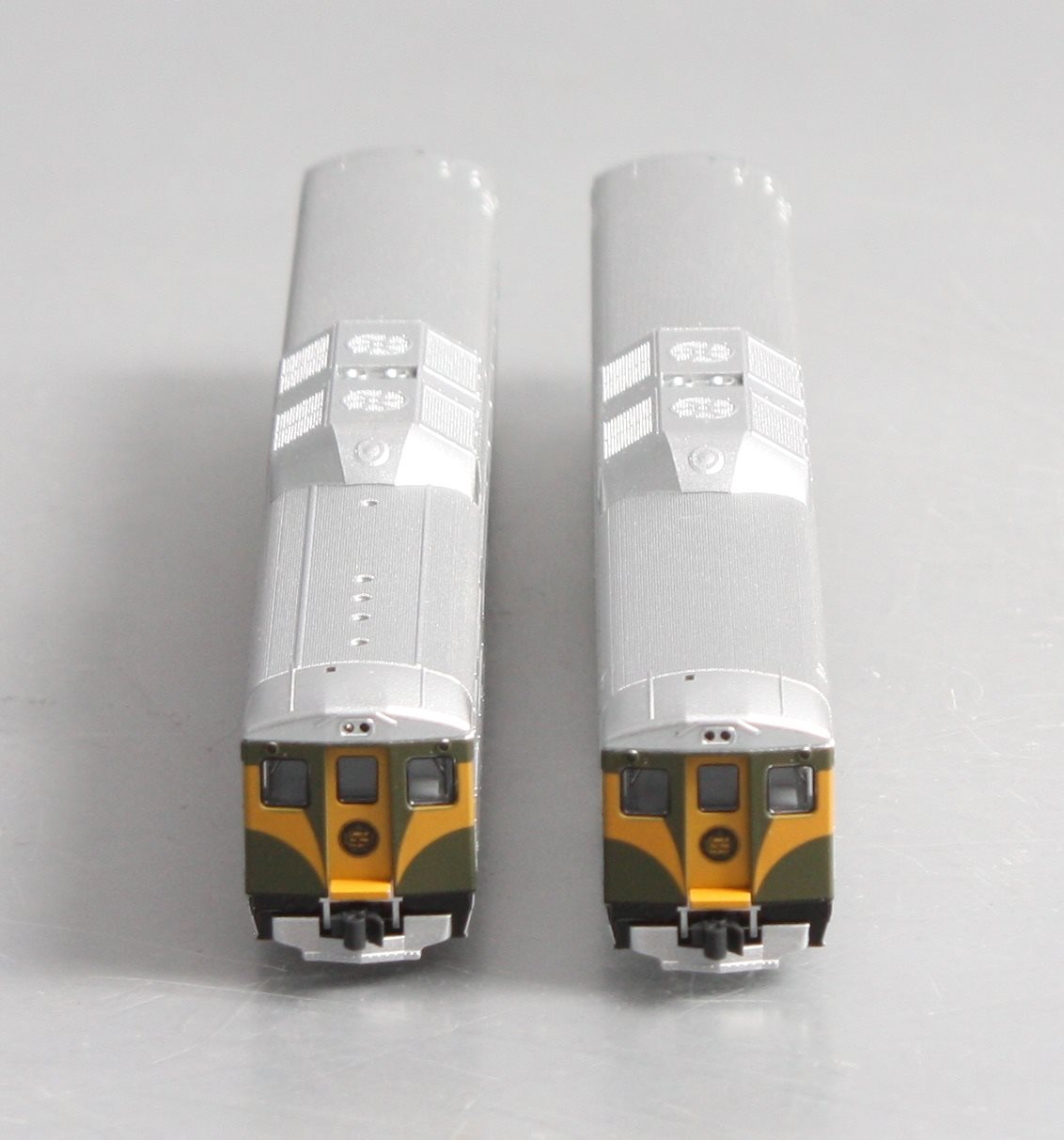 Kato 106-3002 CN RDC1 #D200 & RDC3 #D101 - Set A