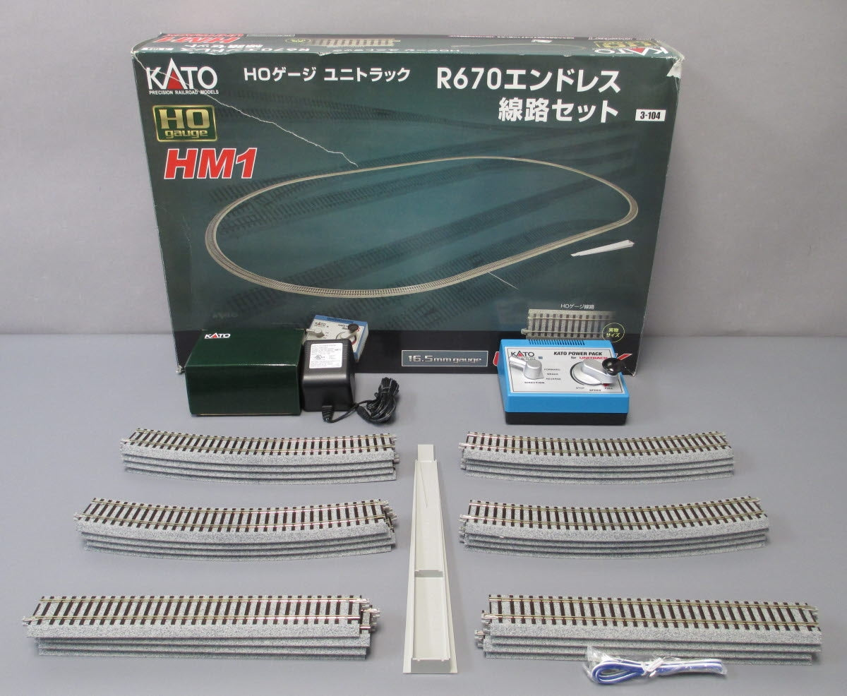 Kato 3-104 HO HM1 Basic Oval Track Set with Power Pack