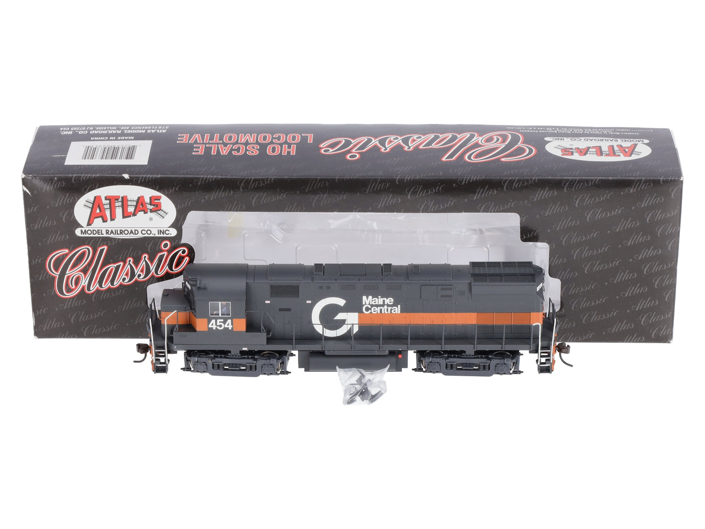 Atlas 9351 HO Scale Maine Central Guilford C424 Diesel Locomotive #454