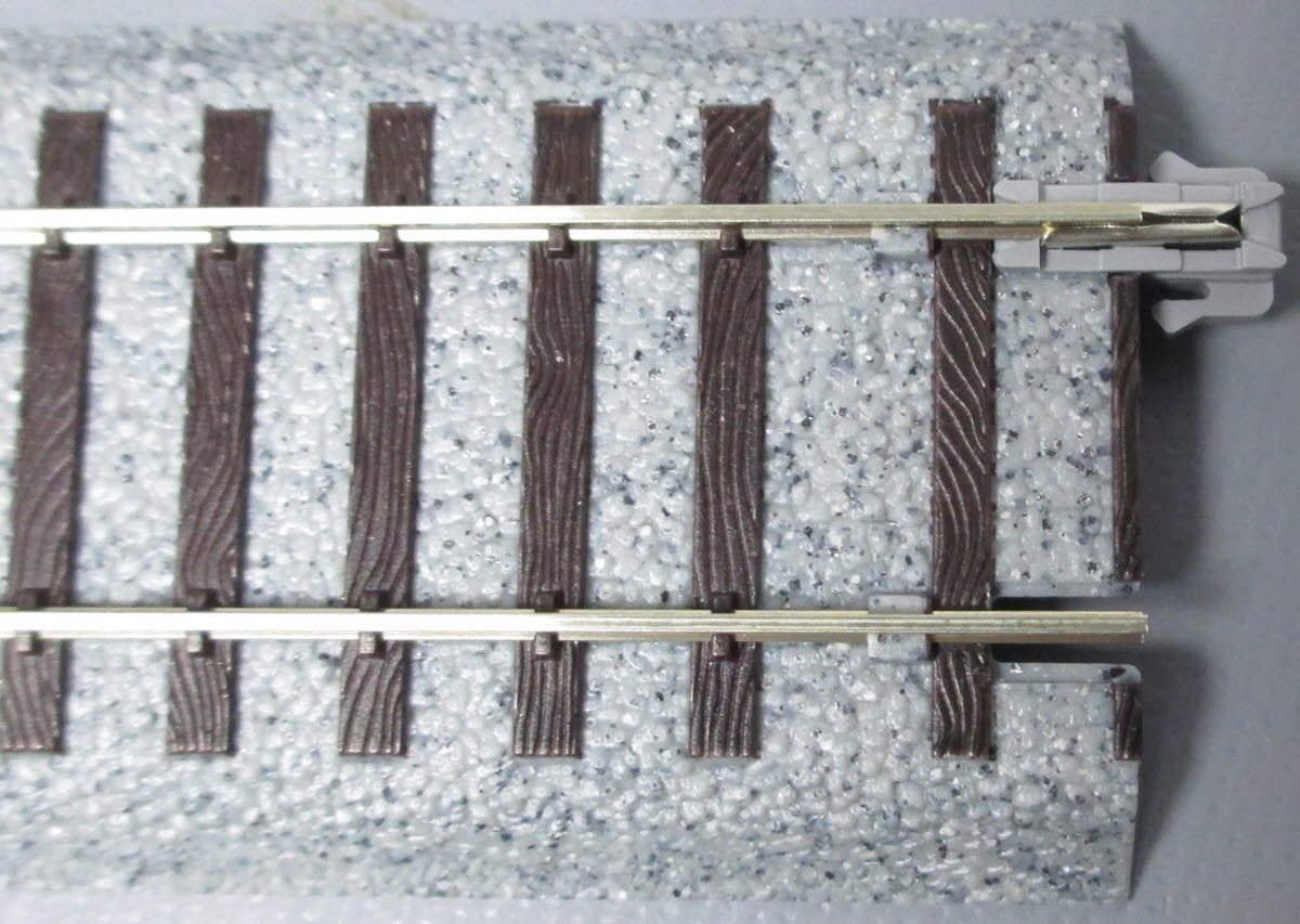 Kato 3-112 HO Gauge HV2 Passing Siding Track Set with #6 Manual Turnout