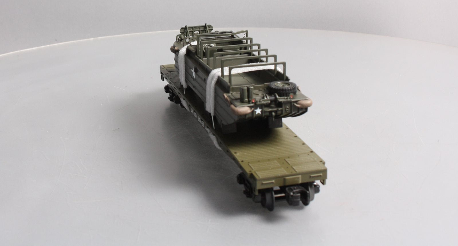 MTH 30-76778 O US Army Flatcar with GMC DUKW 353 #4280