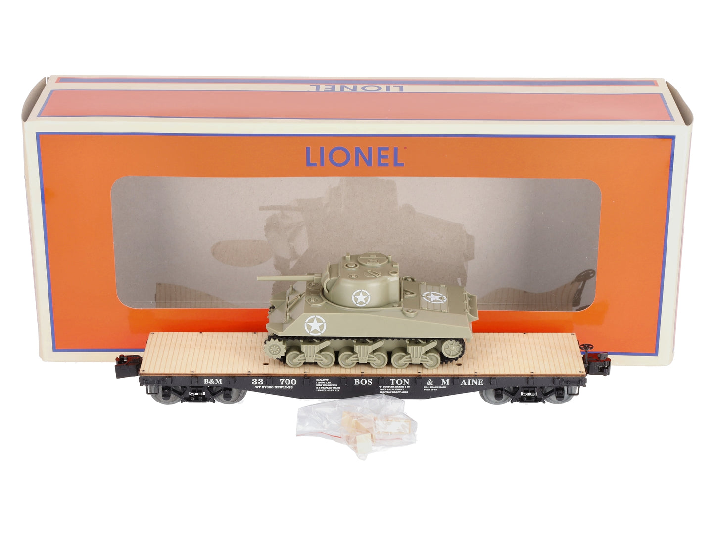 Lionel 1926701 O Boston and Maine 40' Flatcar with Sherman Tank #33700