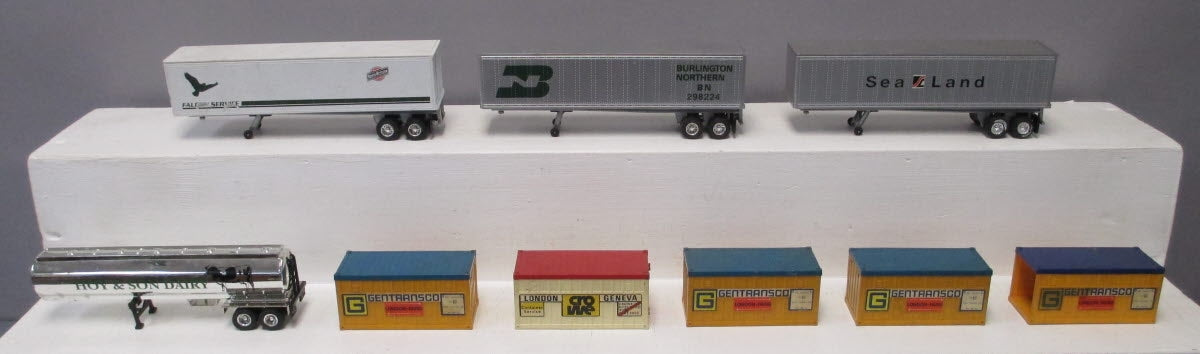 Lionel & Other O Gauge Trailers & Containers [9] EX