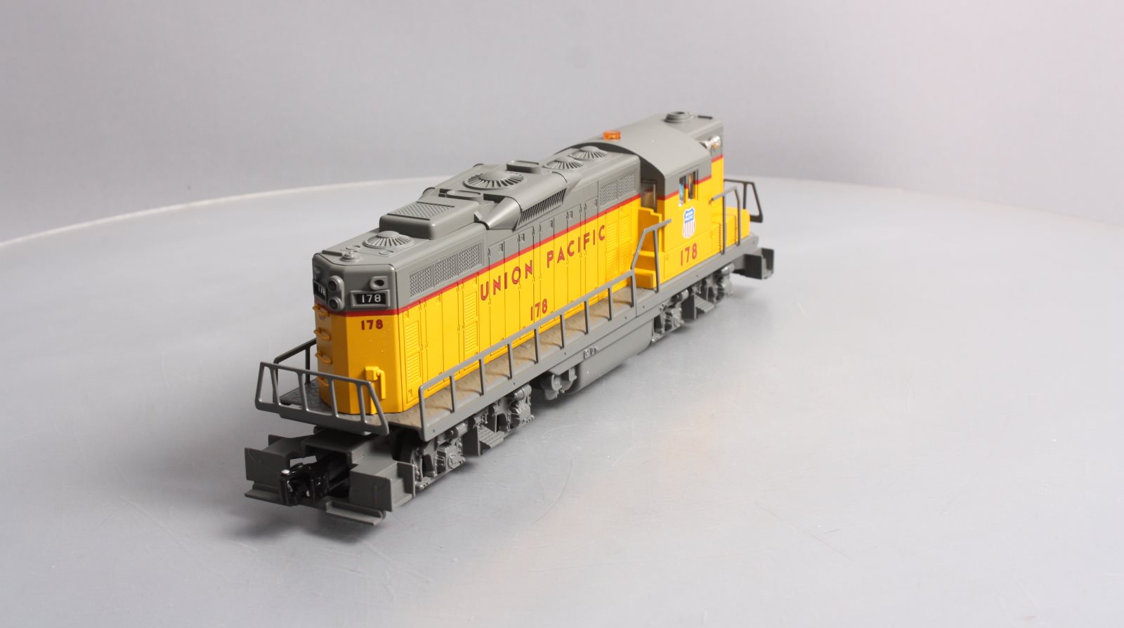 Lionel 6-28874 O Gauge Union Pacific GP-9 Powered Diesel Locomotive #178
